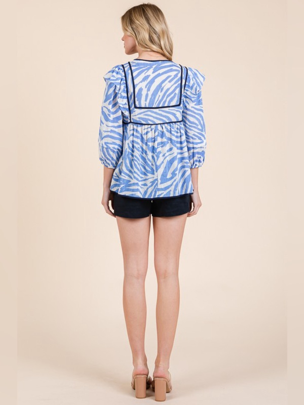 Lime 'N' Chili Graphic Print Solid Trim Quarter Sleeve Blouse - Picture 13 of 14